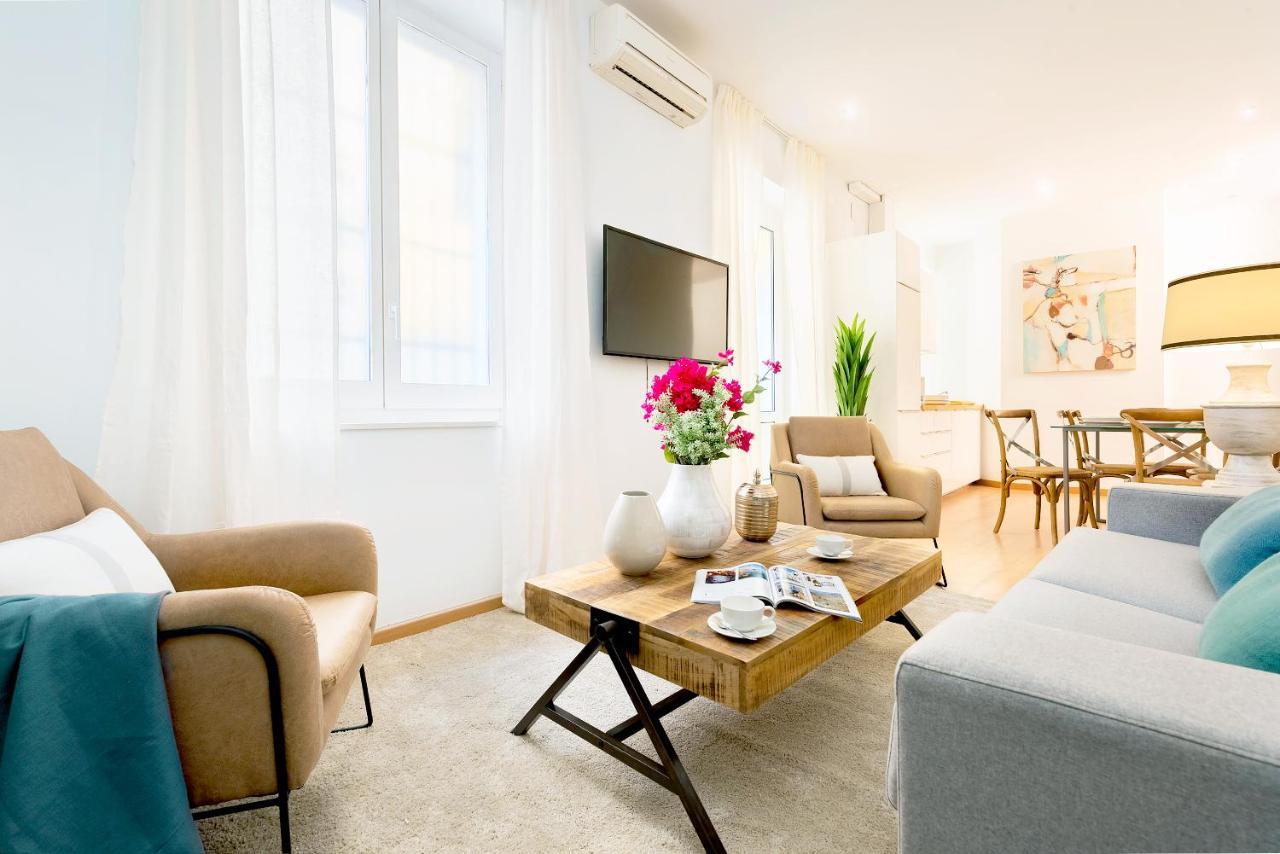 Lope De Rueda Apartment Seville Luaran gambar